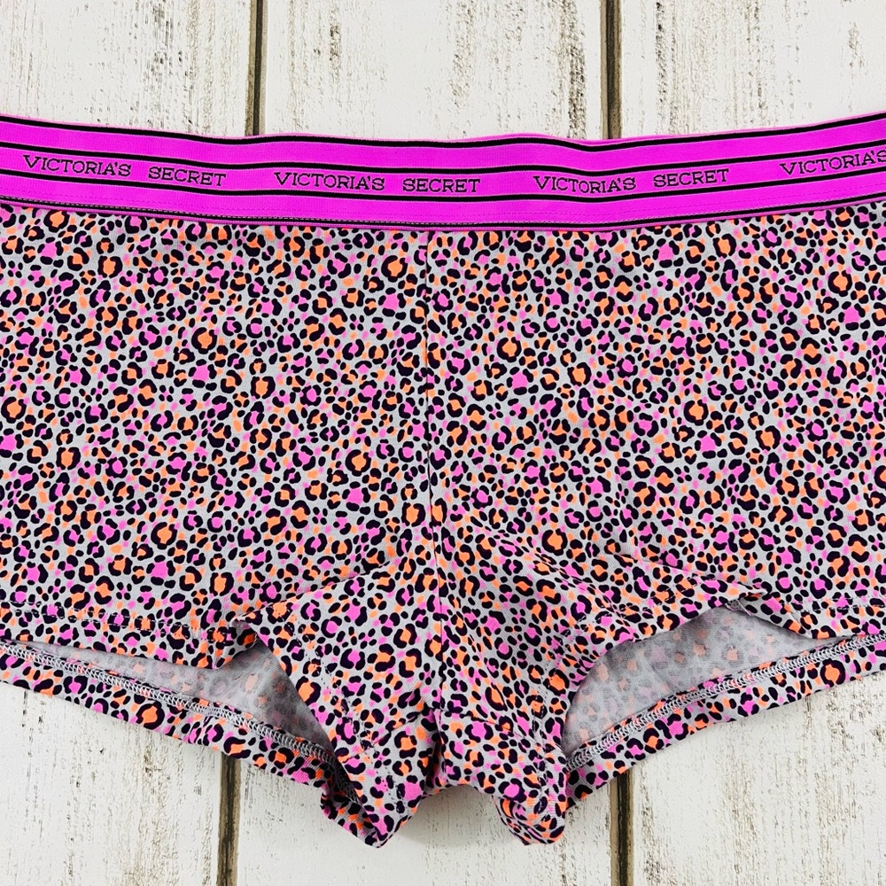 Victoria’s Secret Shortie Pantie Large - Picture 3 of 6
